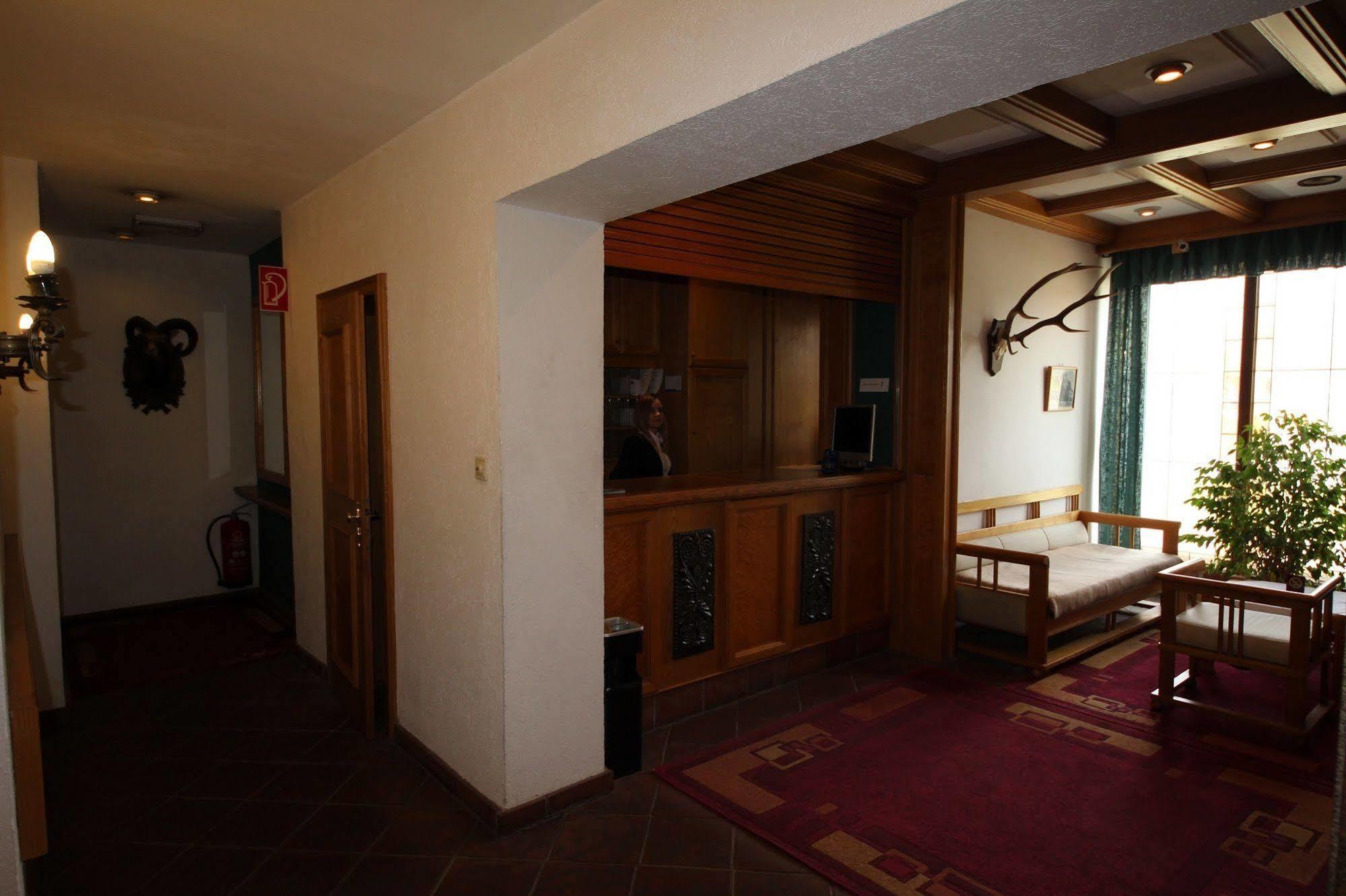Hotel Kleinmuenchen Linz Bagian luar foto